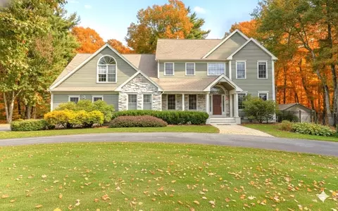 14 Downing Dr, Norton, MA 02766
