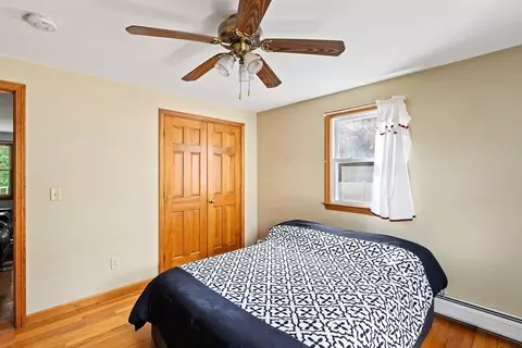 1 Plain St, Easthampton, MA 01027 photo 16