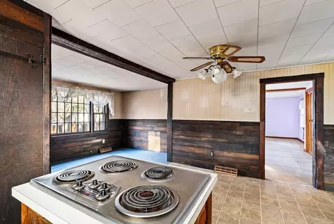 33 Howard Ave, Easthampton, MA 01027 photo 19