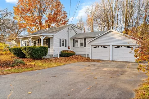 33 Howard Ave, Easthampton, MA 01027 photo 2