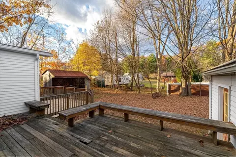 33 Howard Ave, Easthampton, MA 01027 photo 11