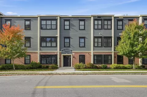 9 Independence Ave #105, Braintree, MA 02184