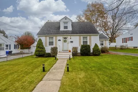 91 Lancaster St, Springfield, MA 01118 photo 2
