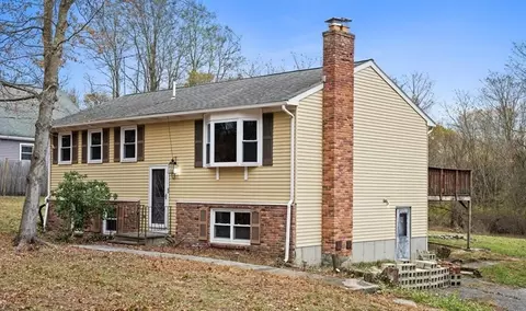 60 Frankland Rd, Ashland, MA 01721