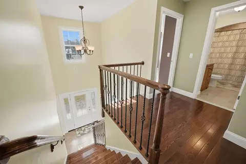 559 E State St, Granby, MA 01033 photo 18