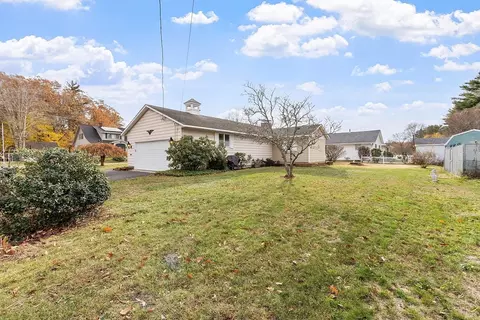520 Lenox St, Athol, MA 01331 photo 3