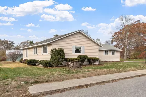 520 Lenox St, Athol, MA 01331 photo 4
