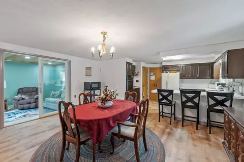 520 Lenox St, Athol, MA 01331 photo 17