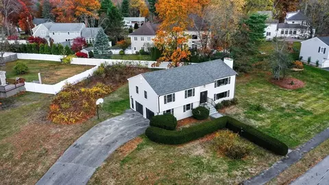 33 Marla Ln, Reading, MA 01867 photo 4