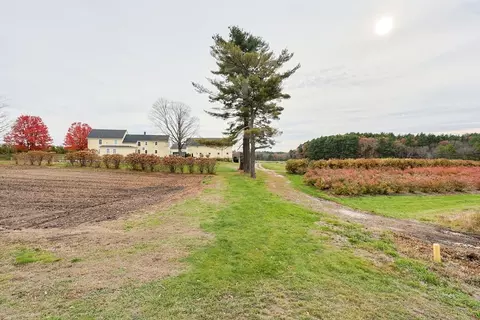 136 Spring St, Millis, MA 02054 photo 37