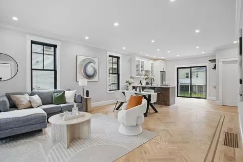 61 Lyndhurst St #1, Boston, MA 02124