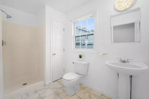 215 Cambridge St, Fall River, MA 02721 photo 14
