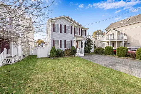 215 Cambridge St, Fall River, MA 02721 photo 3