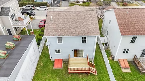 215 Cambridge St, Fall River, MA 02721 photo 41