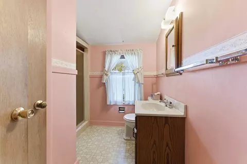 56 Hadley St, Springfield, MA 01118 photo 28