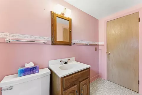 56 Hadley St, Springfield, MA 01118 photo 27