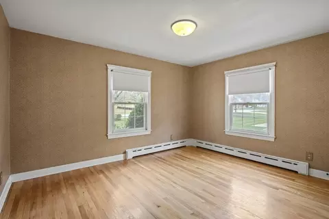 Bedroom - 133 Thompson Rd, Webster, MA 01570 photo 3 of 9