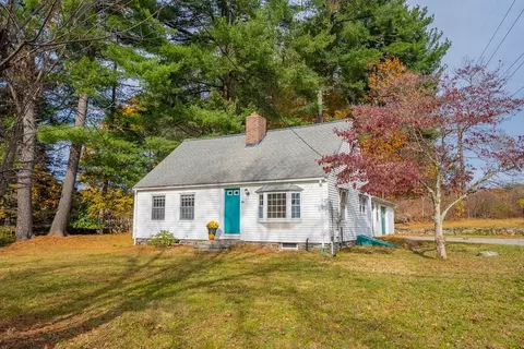 94 Grove St, Shrewsbury, MA 01545