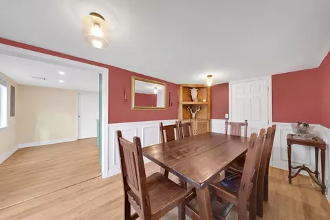Dining - 49 Mohegan Ave, Springfield, MA 01151 photo 2 of 4