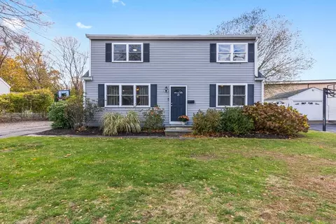 26 Marina Dr, Gloucester, MA 01930