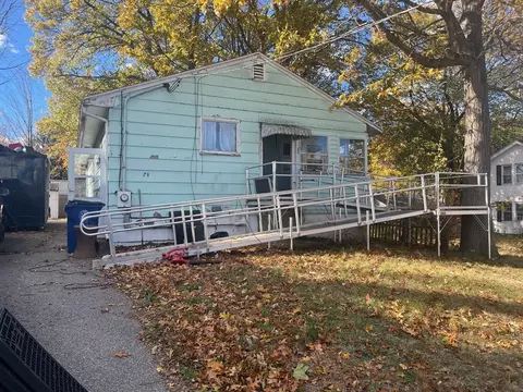 7 Stevens St # -B, Lawrence, MA 01841