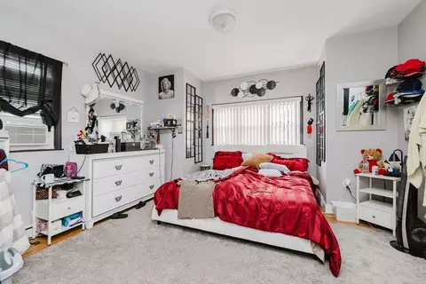 Bedroom - 404 Bradford Ave, Fall River, MA 02721 photo 4 of 8