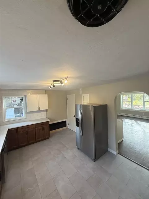 181 Freeman Ter, Springfield, MA 01104 photo 20