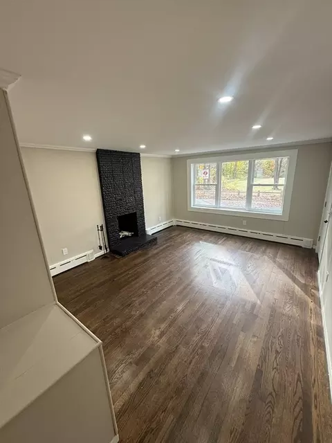 181 Freeman Ter, Springfield, MA 01104 photo 15
