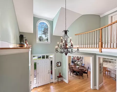 32 Twitchell St, Wellesley, MA 02482 photo 4
