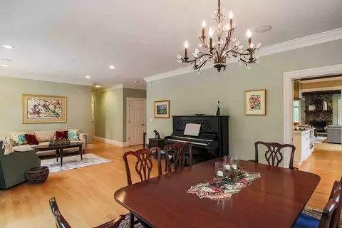 32 Twitchell St, Wellesley, MA 02482 photo 11