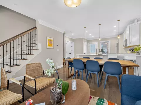 8 Tremont Pl #8, Brighton, MA 02135