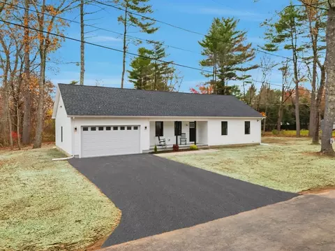 46 Horseshoe Cir, Ware, MA 01082