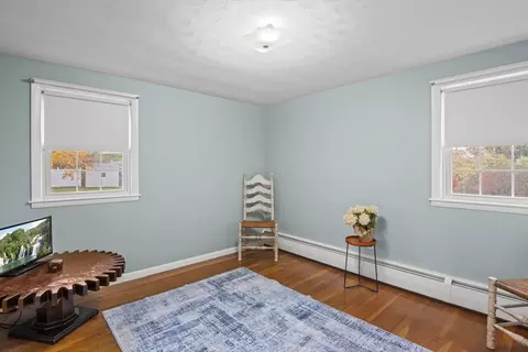 Bedroom - 78 2nd Island Rd, Webster, MA 01570 photo 1 of 8