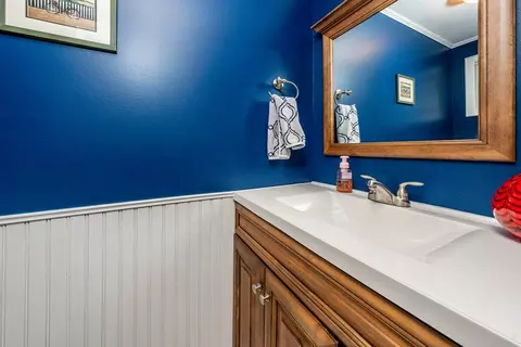 Bath - 121 S Shellback Way #121, Mashpee, MA 02649 photo 1 of 2
