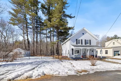 53 Rabbit Rd, Salisbury, MA 01952