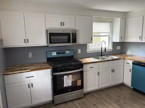 82 Waldorf St, Springfield, MA 01109 photo 19