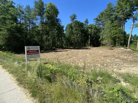 26 Franklin St, East Bridgewater, MA 02333