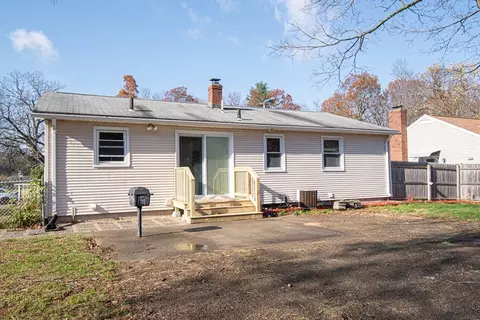 41 Queensbury Dr, Springfield, MA 01129 photo 22