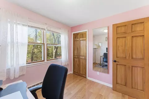 162 Pendleton Ave, Chicopee, MA 01020 photo 19