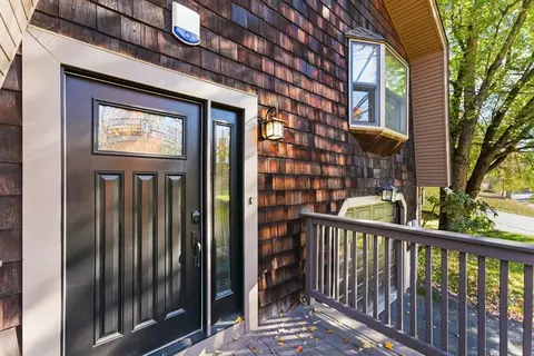 162 Pendleton Ave, Chicopee, MA 01020 photo 32