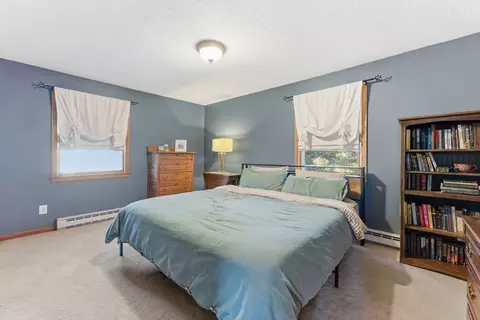 162 Pendleton Ave, Chicopee, MA 01020 photo 15