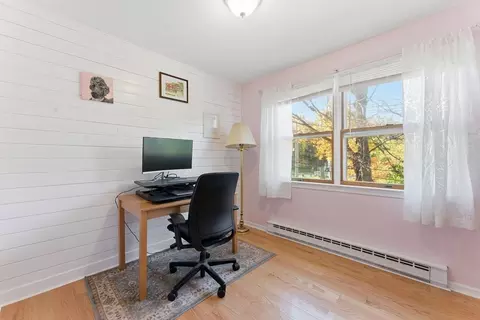 162 Pendleton Ave, Chicopee, MA 01020 photo 18