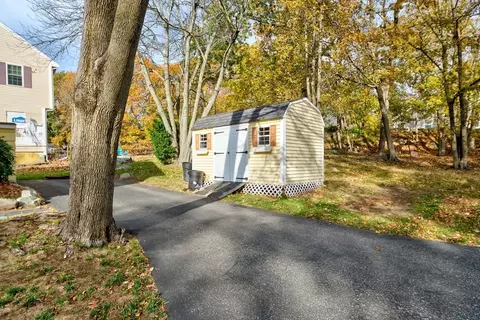 32 Staaf Rd, Saugus, MA 01906 photo 4