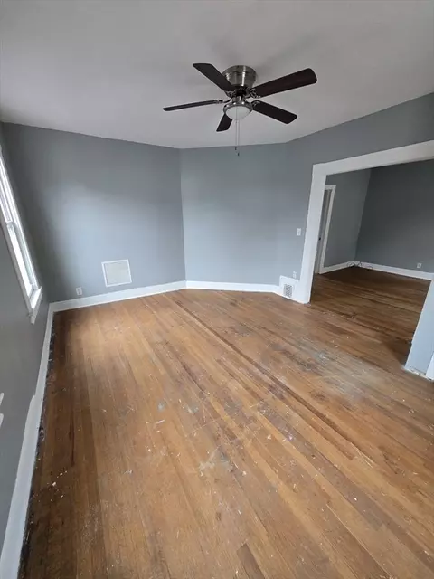 207 209 White St, Springfield, MA 01108 photo 13