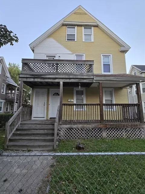 207 209 White St, Springfield, MA 01108