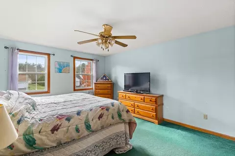 4 Laurel Dr, Easthampton, MA 01027 photo 31