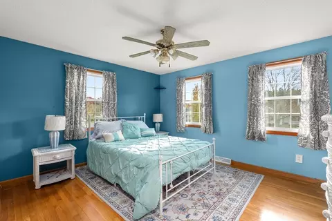 4 Laurel Dr, Easthampton, MA 01027 photo 36