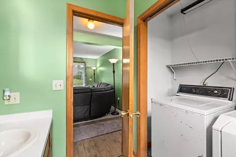 4 Laurel Dr, Easthampton, MA 01027 photo 30