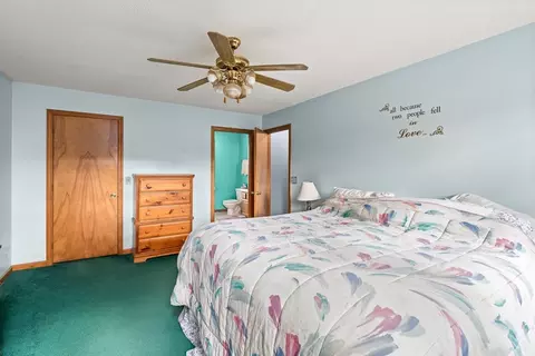 4 Laurel Dr, Easthampton, MA 01027 photo 33