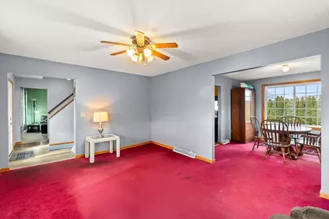 4 Laurel Dr, Easthampton, MA 01027 photo 21